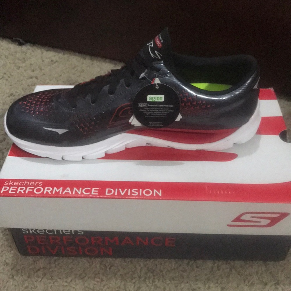 Skechers Go Meb running shoes